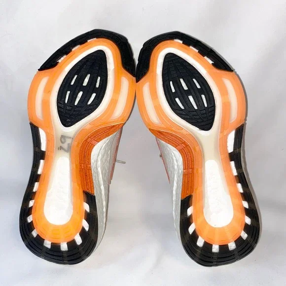 adidas Women's Athletic Shoes Beige with Peach Accents - Picture 5 of 16